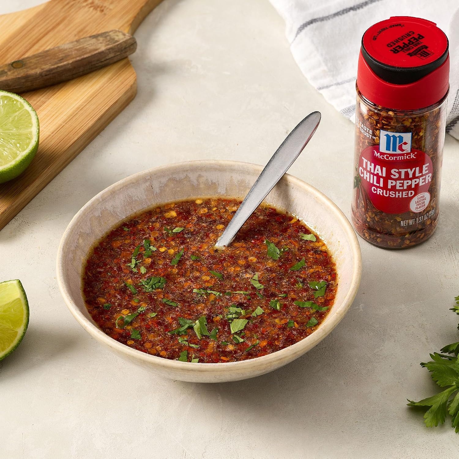 image:imageMcCormick Thai Style Chili Pepper Crushed For Pasta StirFry Salad Dressing Marinade Drunken Noodles Pad Thai and More 137 ozThai Style Chili Pepper